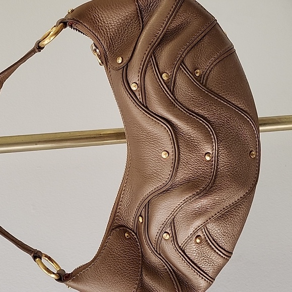 Cole Haan Gold Fish F05 Pebbled Leather Hobo/Soho Handbag Purse With Wallet - Picture 8 of 16